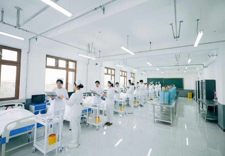 哈尔滨理工技工学校：多学科融合育人才，产教研一体促就业，十五载为经济发展贡献力量