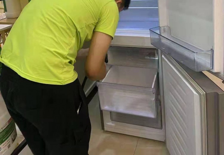 冰箱