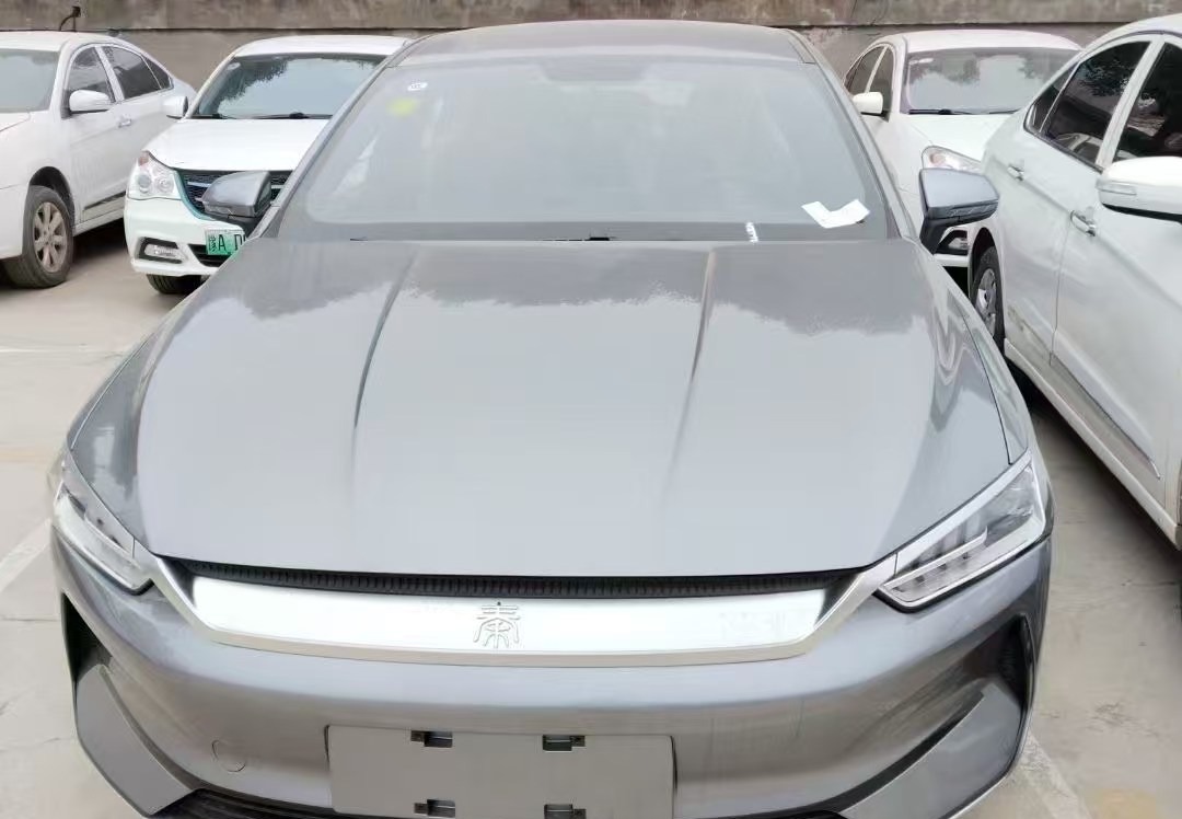 比亚迪秦plus