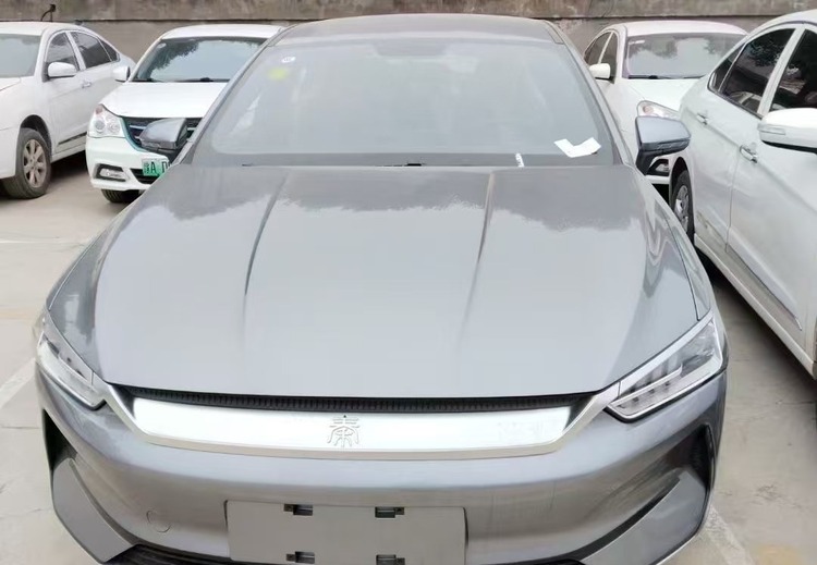 比亚迪秦plus