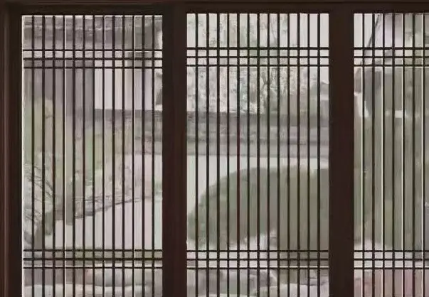 金属门窗