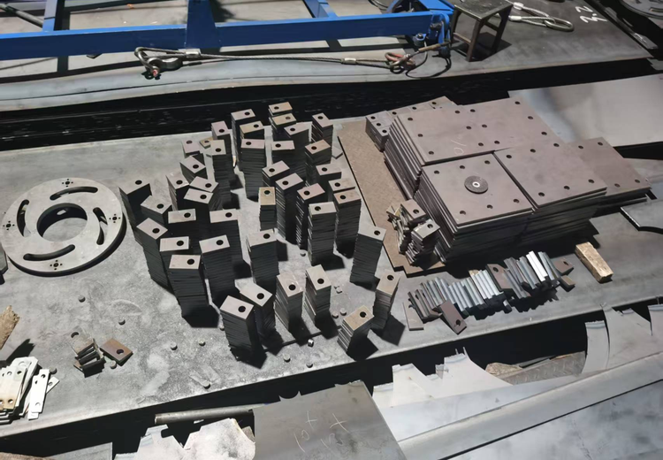 金属板材冲压加工服务：可加工多类型冲压件，适用多种材料，提供来图/样加工及一站式配套