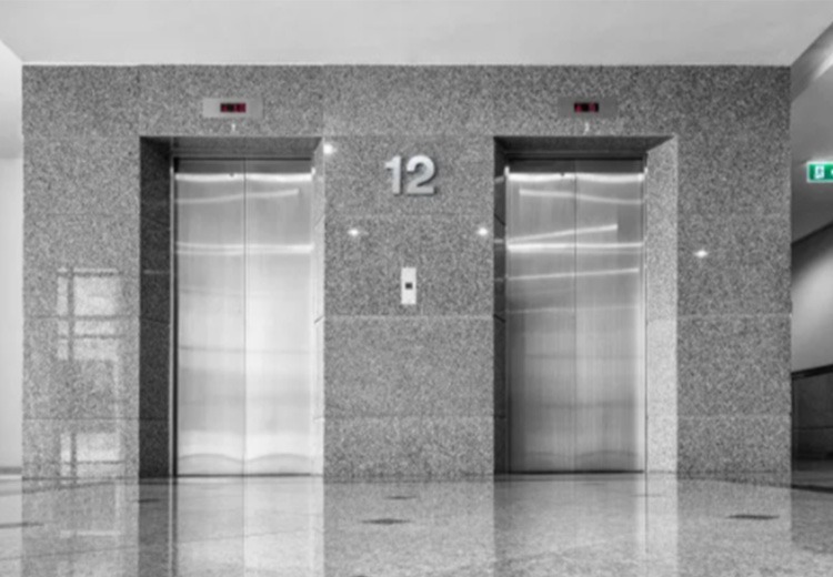 写字楼电梯