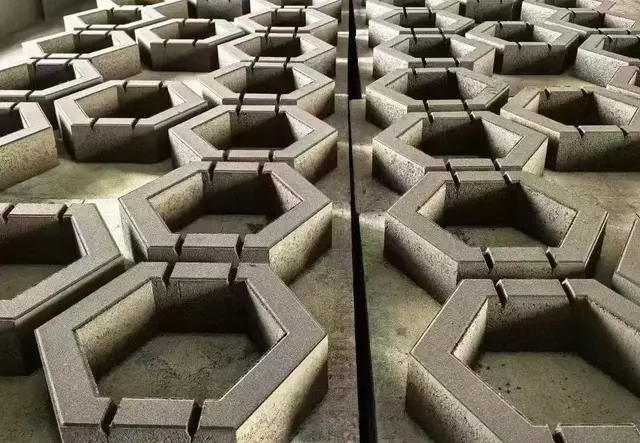 连锁护坡砖