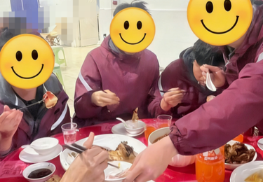 上海关兴教育&mdash;师生共聚，策马迎新，温暖相伴