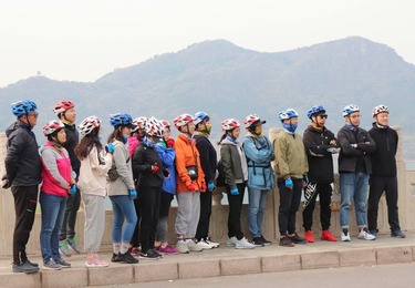 十三陵水库团建骑行活动素材