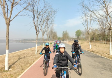 通州京杭大运河沿岸亲子骑行活动