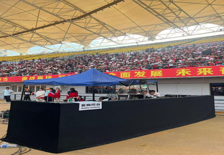 哈尔滨第六十九中学校体艺节60只线阵音响