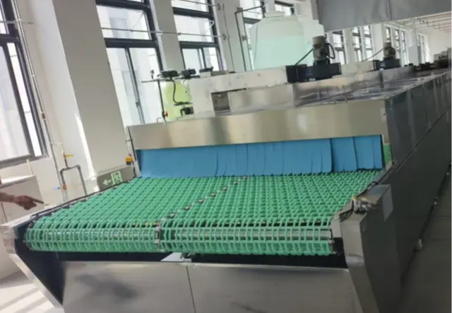 通过式新能源铝型材超声波清洗钝化线