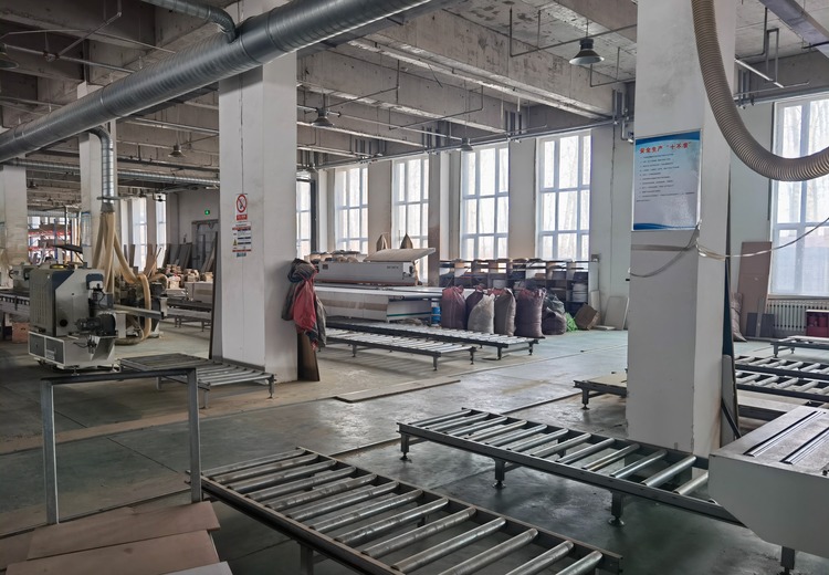 慕尔华门业：提供套装门、墙板、木饰面等全品类产品，打造全屋定制一体化家居美学体验