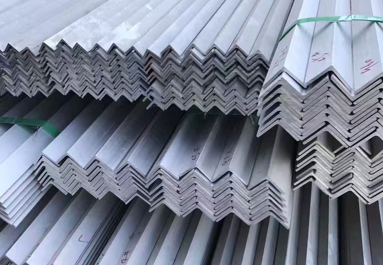 不锈钢典型用途及材质速览：涵盖厂房、设备等，含201、304、316L、310S选型参考