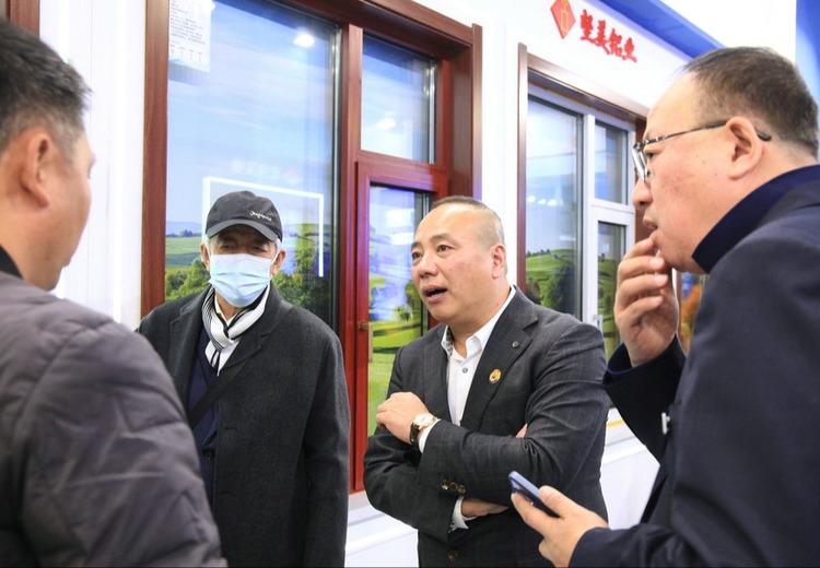 展会精彩瞬间：定格现场魅力，呈现展会独特风采与多元亮点