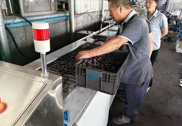 非标定制化工业清洗烘干设备，品类全自动化高，适配多行业，服务制造厂家