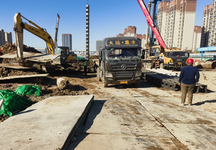 济南永博建材租赁：专业承接工地钢板等租赁，优质板材适用于各类建筑施工项目