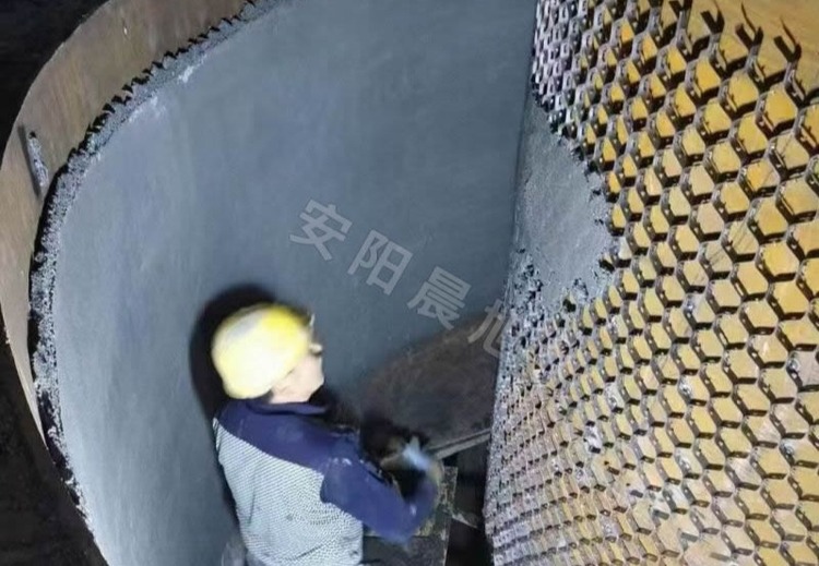高强耐磨料：超高耐磨抗冲刷，适用于多行业多场景的工业耐磨防护优选材料