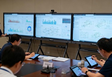 中科院能源所项目评审会：租赁3 台 75 寸 MAXHUB 会议平板，高清展示科...