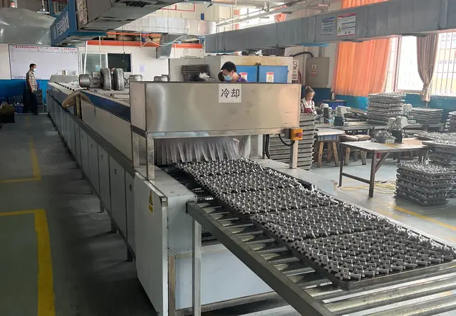 阀体通过式超声波清洗烘干线
