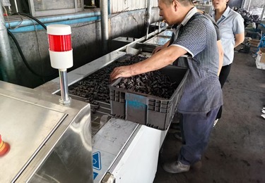 磁性材料通过式超声波清洗烘干线
