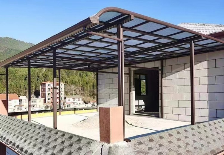 专业定制铝合金庭院雨棚，适用于多户外场景，结构稳固防腐，免维护省心