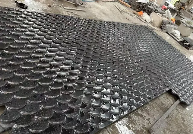 流水石