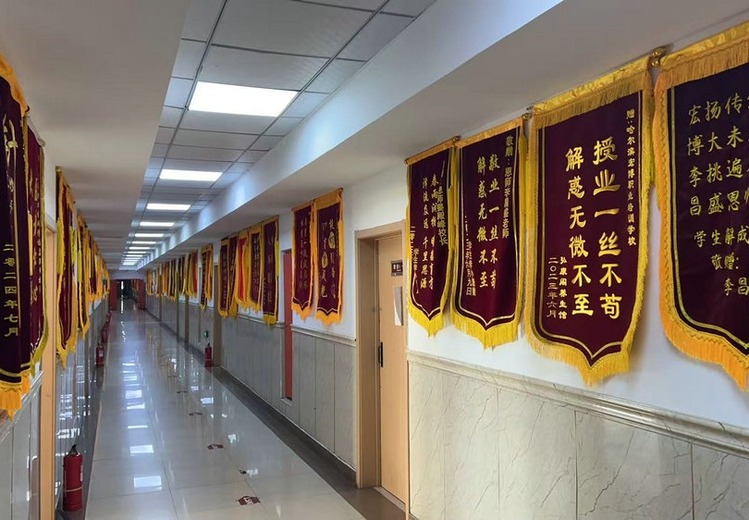 名老中医师授课，理论实践结合！学实用中医技能，享课后互动与秘诀