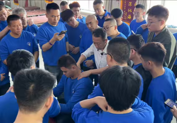 名老中医授课！理论实践结合，传统训练授实用技能，课后互动一对一辅导