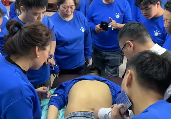 宏博职业培训学校