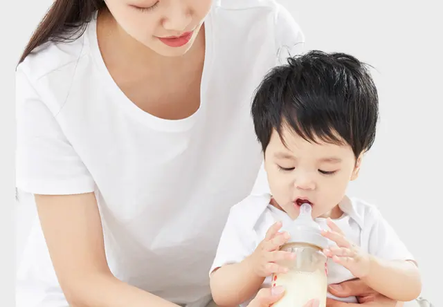 儿童陪伴师