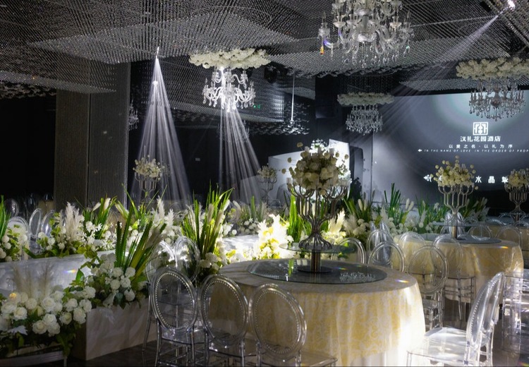 汉礼花园酒店：草坪婚礼、升学宴一站式服务，婚礼季福利多，住宿体验优