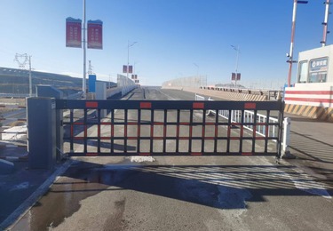 空降道闸案例