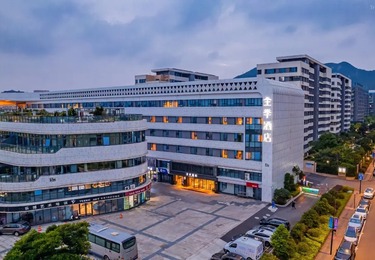 舟山春天广场全季酒店
