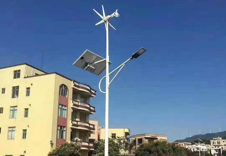 甘肃兰创能源：一站式西北道路照明方案，定制服务、性能保障、全流程无忧