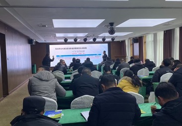 果业局邀请为农户传授水肥发酵技术