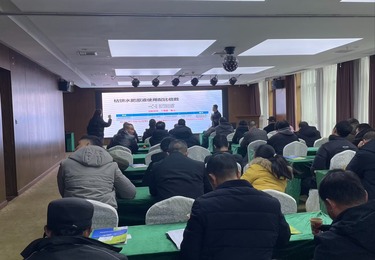 果业局邀请为农户传授水肥发酵技术