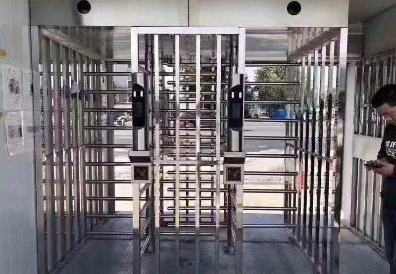 人脸识别全高闸