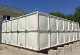 新型环保玻璃钢水箱：耐腐耐用、密封性好，支持定制，广泛用于各类储水场景