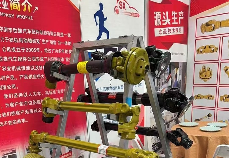 大马力花键传动轴及多种农机传动部件，型号丰富，满足不同需求