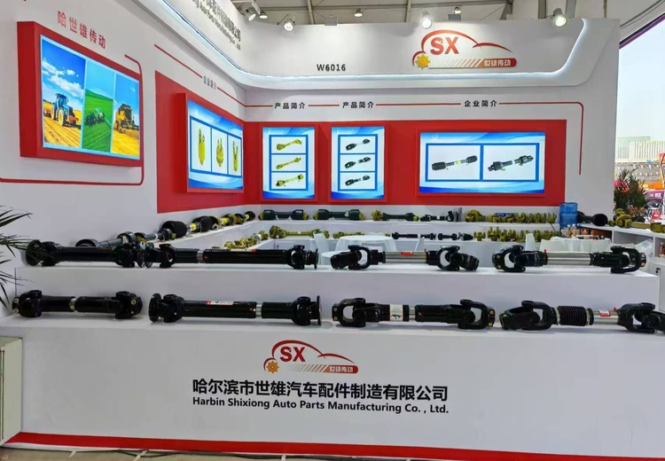 大马力花键传动轴及多种农机传动配件，涵盖万向节、离合器等多样型号