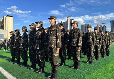 特训班（全军事化封闭管理）