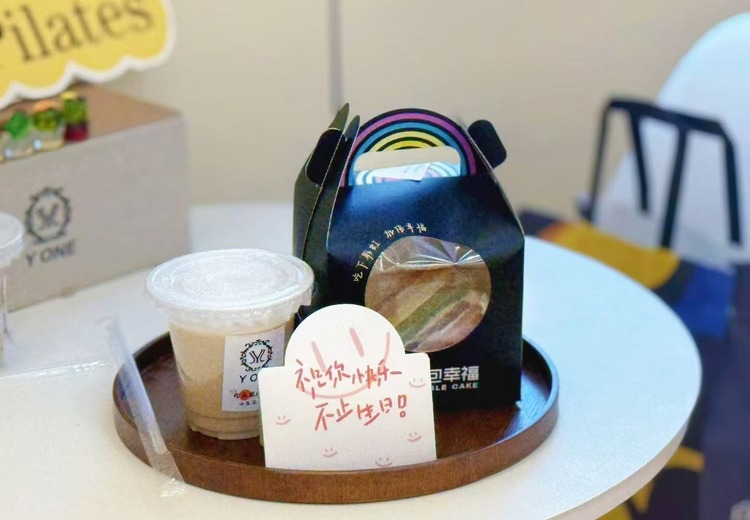 普拉提与瑜伽助力体态重塑，抗阻抗衰雕刻高定身材曲线，改善多部位问题