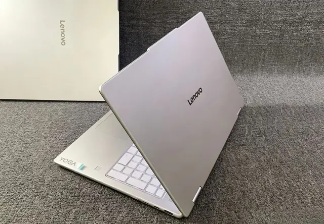 联想 83JU Convertible笔记本电脑