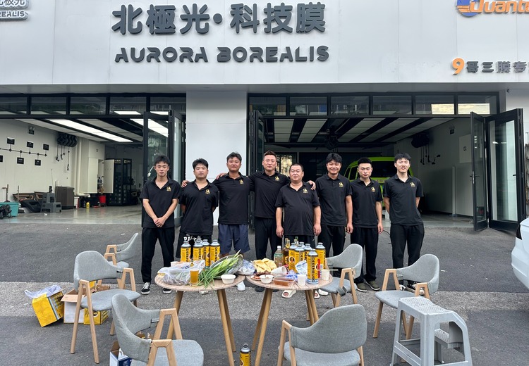 沈阳 9 哥贴膜：专注品质贴膜服务，为您的设备增添防护与时尚魅力