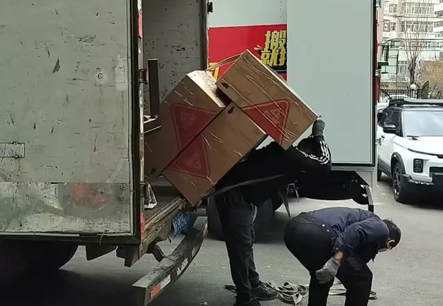 大兵搬家