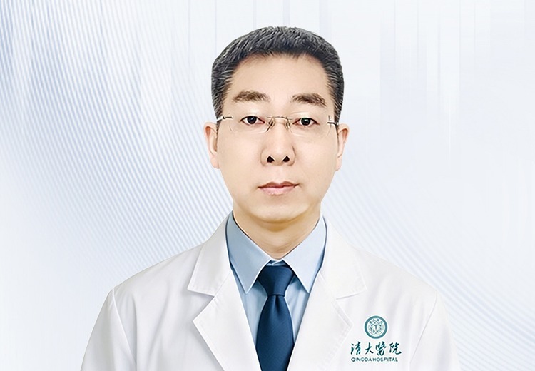 中医主治医师李珂：毕业南阳理工，20 余年临床经验，专注泌尿及男科疾病诊治