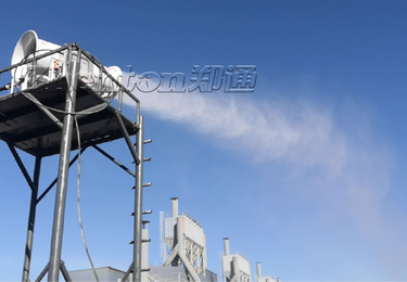 俄罗斯水泥厂喷雾降尘雾炮机