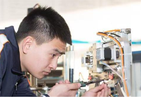 黑龙江科技职业学校：机电与城轨专业介绍，培养多领域综合技能型人才