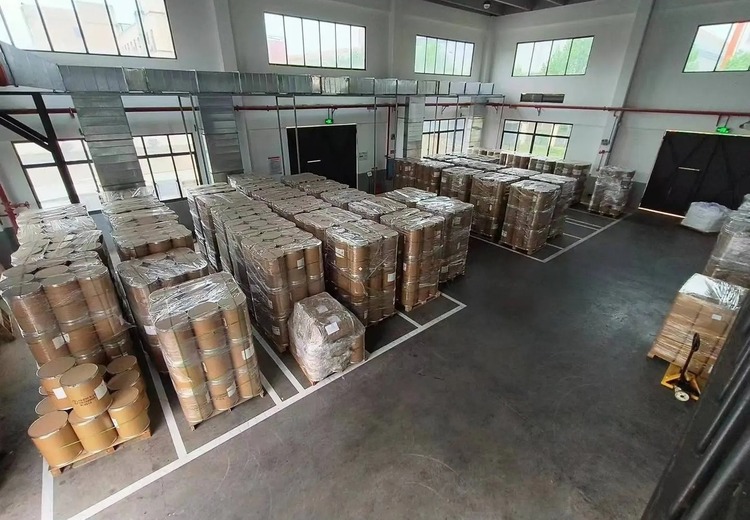 常年回收工业合成树脂原料，含多种类型，免费上门看货报价，批量零散皆可承接