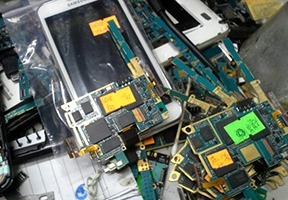 安卓手机维修培训：6800元学全品类国产机型，实操教学助转行创业
