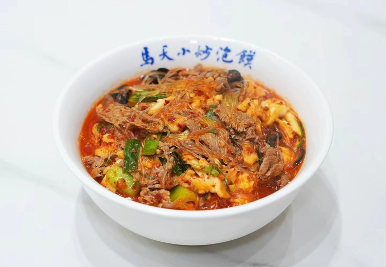 亲手掰出西安味道！羊肉泡馍料重味醇，四种吃法，全程体验老陕风情
