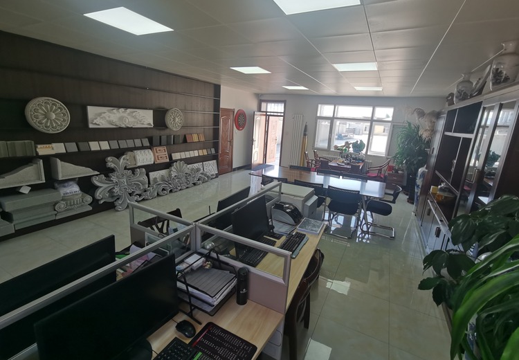 办公室：承载工作与梦想的空间，见证日常奋斗与成长的重要场所